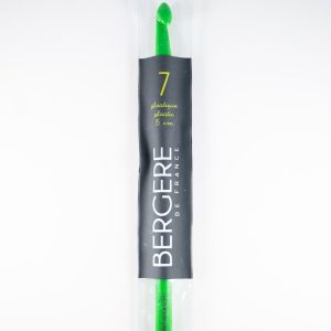 Crochet Plastique 7 mm Bergère de France